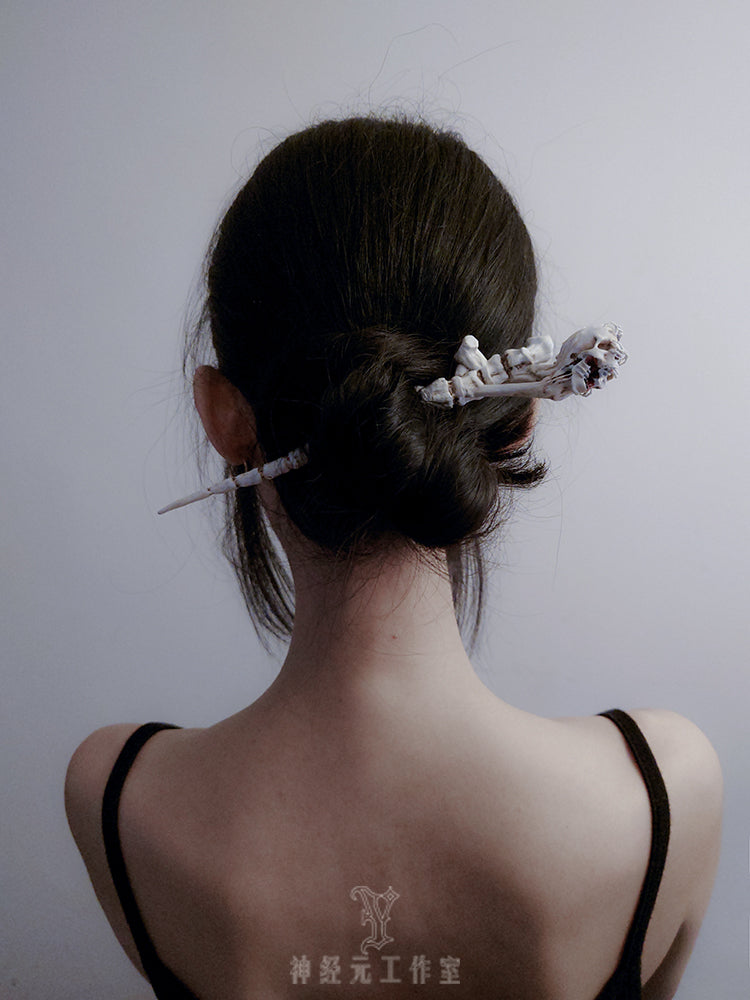 【Made-to-Order】"Get High Series" Skull Hair Clasp